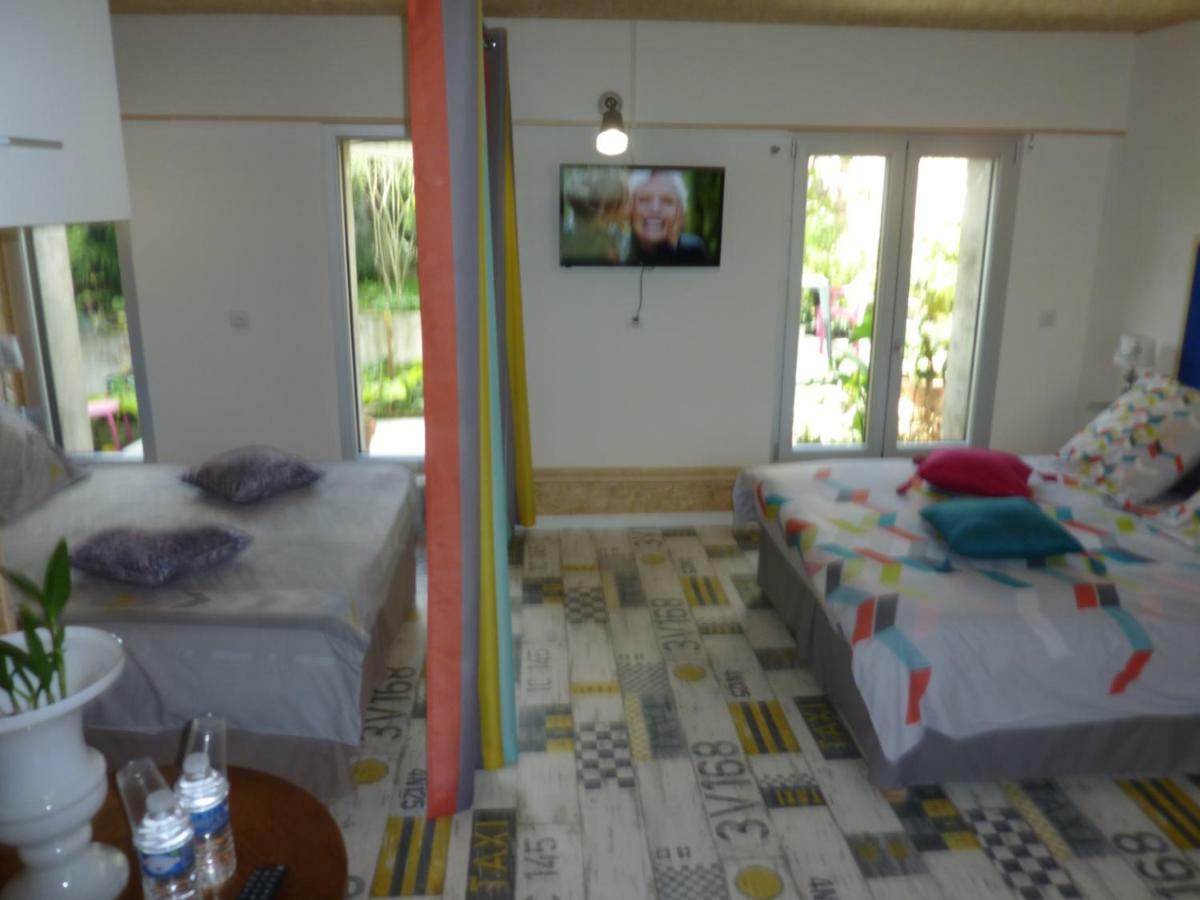 Le Patio D'Eric B&B Aubigny-au-Bac Exterior photo